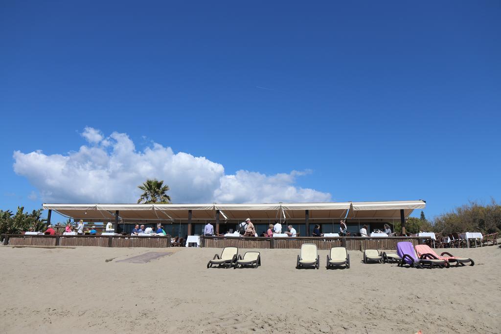 Wood House Close Beach Marbella Buitenkant foto
